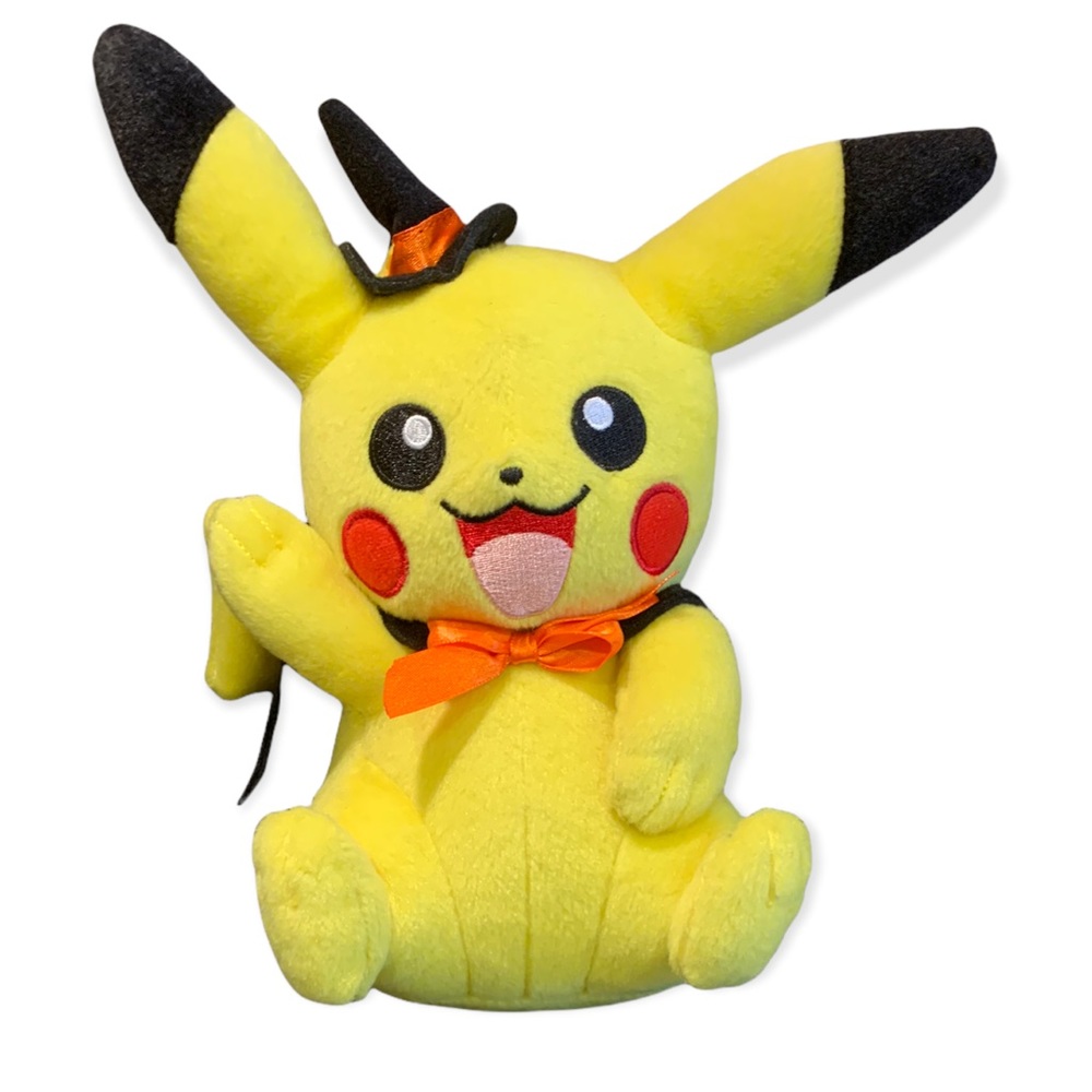 Pikachu with Witch Hat